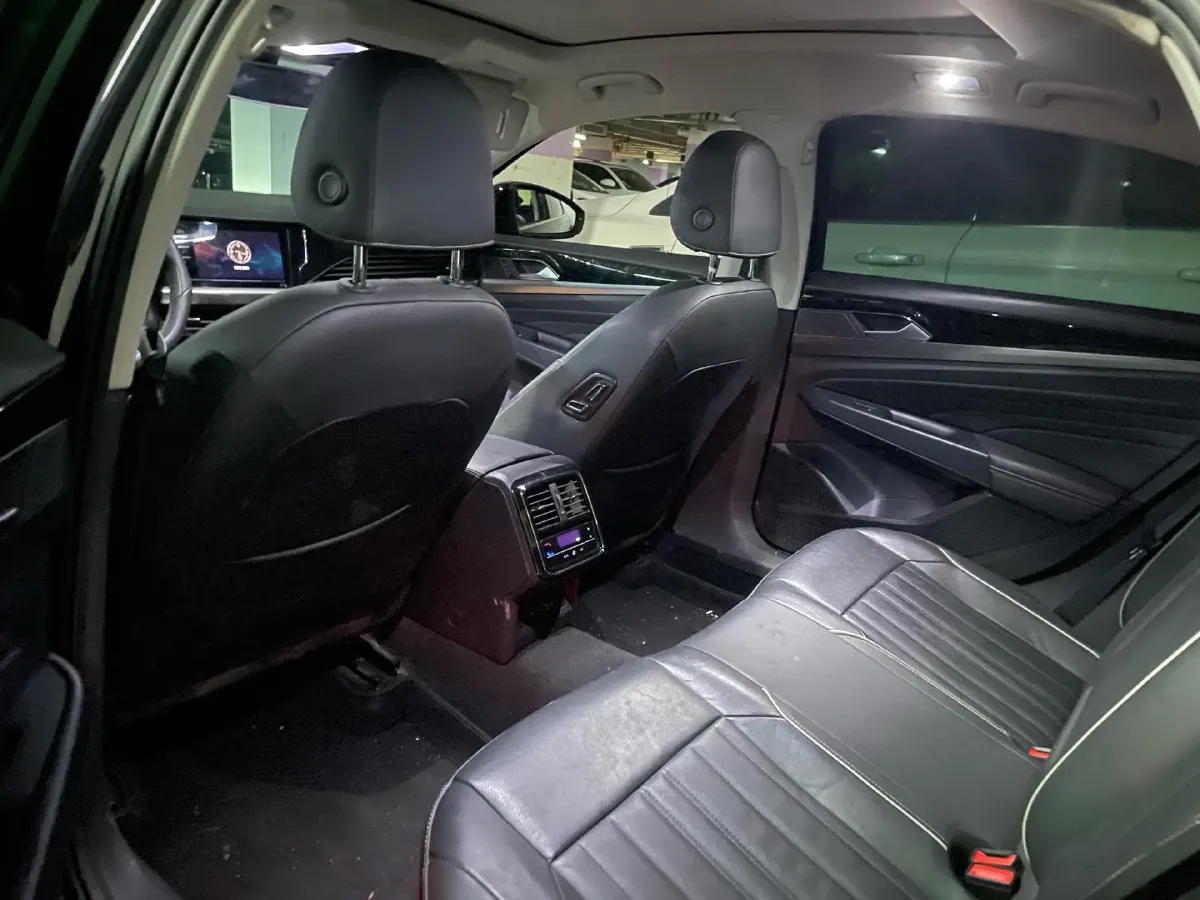 2022 Skoda Kodiak GT 2.0T 186HP L4 7DCT,autocango,china used car exporter,china ev exporter,chinese used car exporter,chinese used ev exporter