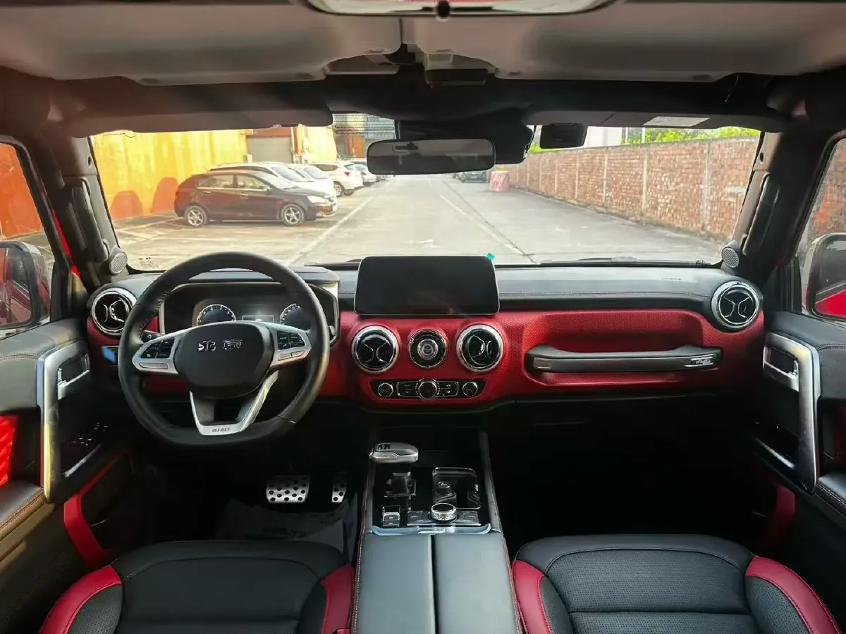 2020 Beijing BJ40 2.0T 224HP L4 8AT,autocango,china used car exporter,china ev exporter,chinese used car exporter,chinese used ev exporter