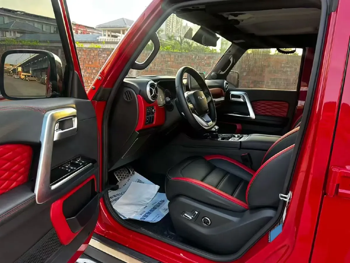 2020 Beijing BJ40 2.0T 224HP L4 8AT,autocango,china used car exporter,china ev exporter,chinese used car exporter,chinese used ev exporter