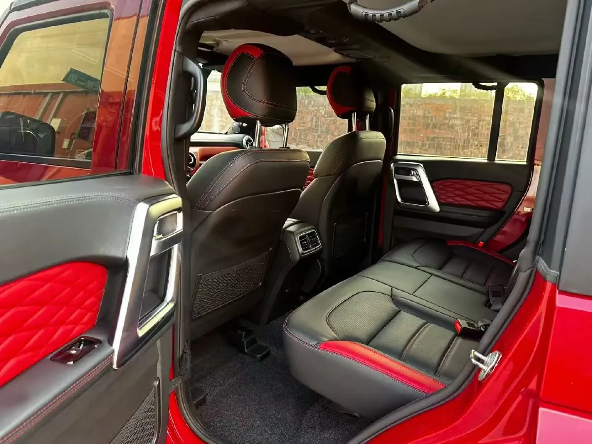 2020 Beijing BJ40 2.0T 224HP L4 8AT,autocango,china used car exporter,china ev exporter,chinese used car exporter,chinese used ev exporter