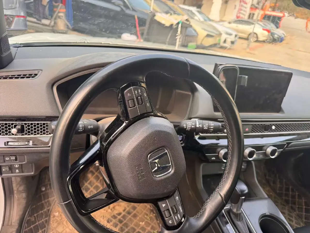 2023 Honda Civic 1.5T 182HP L4 CVT,autocango,china used car exporter,china ev exporter,chinese used car exporter,chinese used ev exporter
