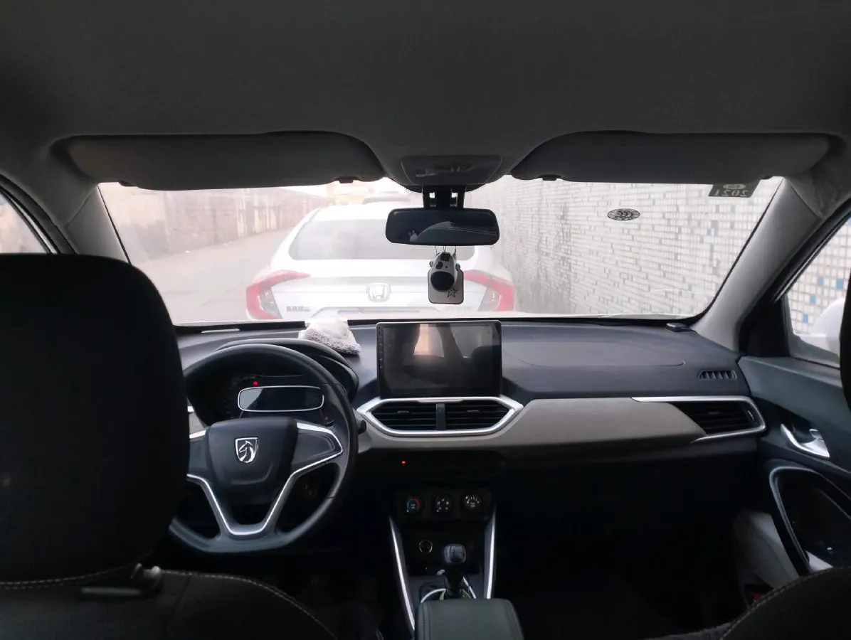 2019 BaoJun 510 1.5L 112HP L4 6MT,autocango,china used car exporter,china ev exporter,chinese used car exporter,chinese used ev exporter