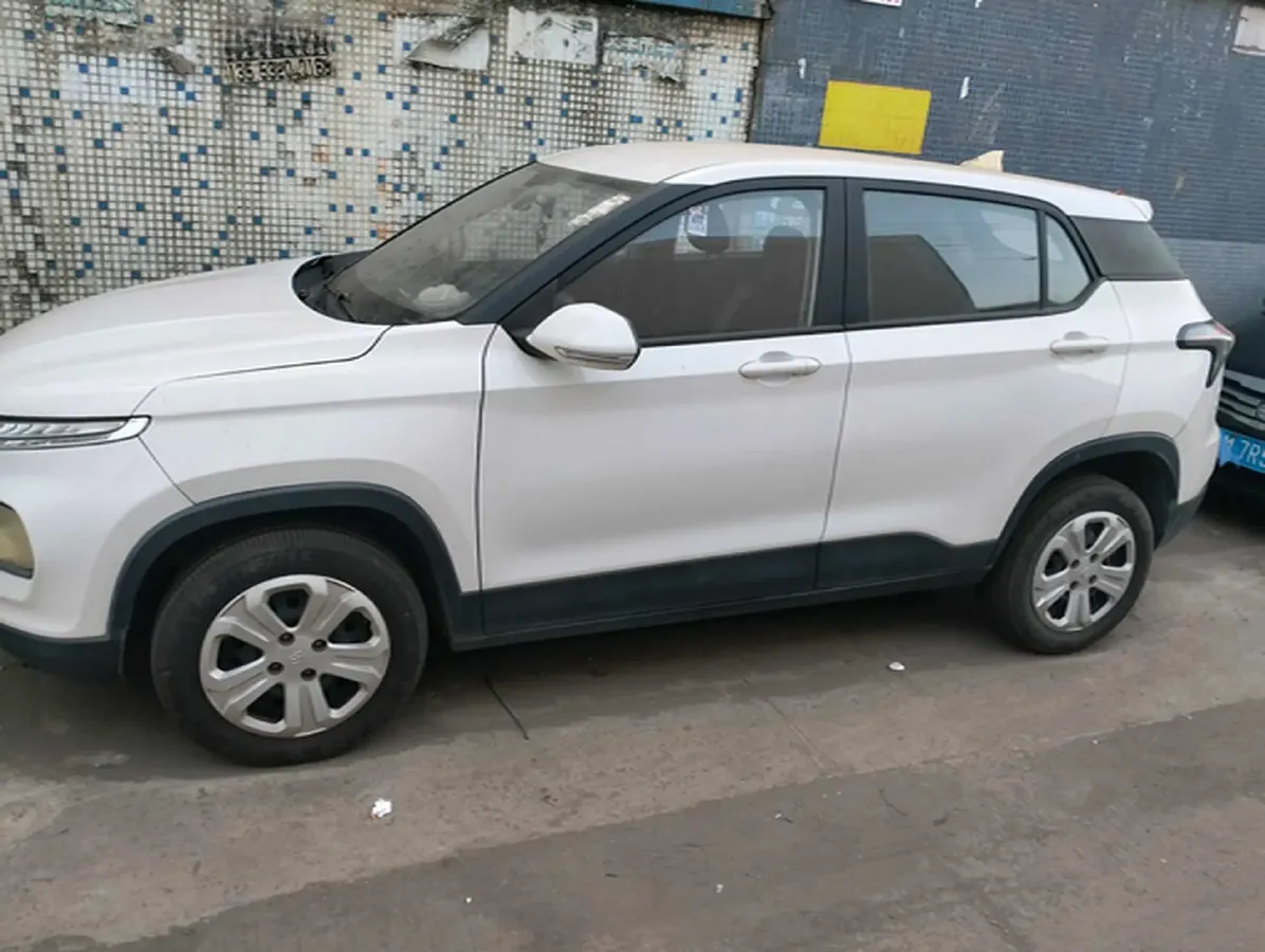 2019 BaoJun 510 1.5L 112HP L4 6MT,autocango,china used car exporter,china ev exporter,chinese used car exporter,chinese used ev exporter
