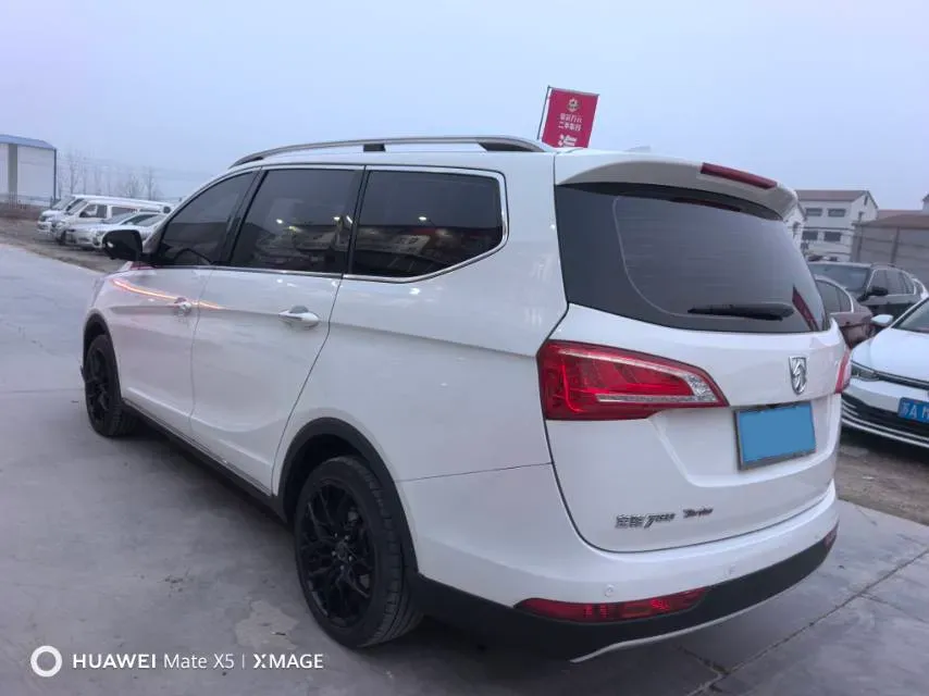 2017 BaoJun 730 1.5T 150HP L4 6DCT,autocango,china used car exporter,china ev exporter,chinese used car exporter,chinese used ev exporter