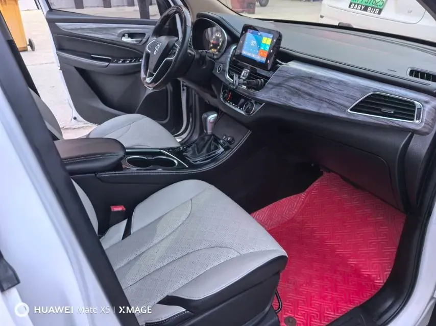 2017 BaoJun 730 1.5T 150HP L4 6DCT,autocango,china used car exporter,china ev exporter,chinese used car exporter,chinese used ev exporter