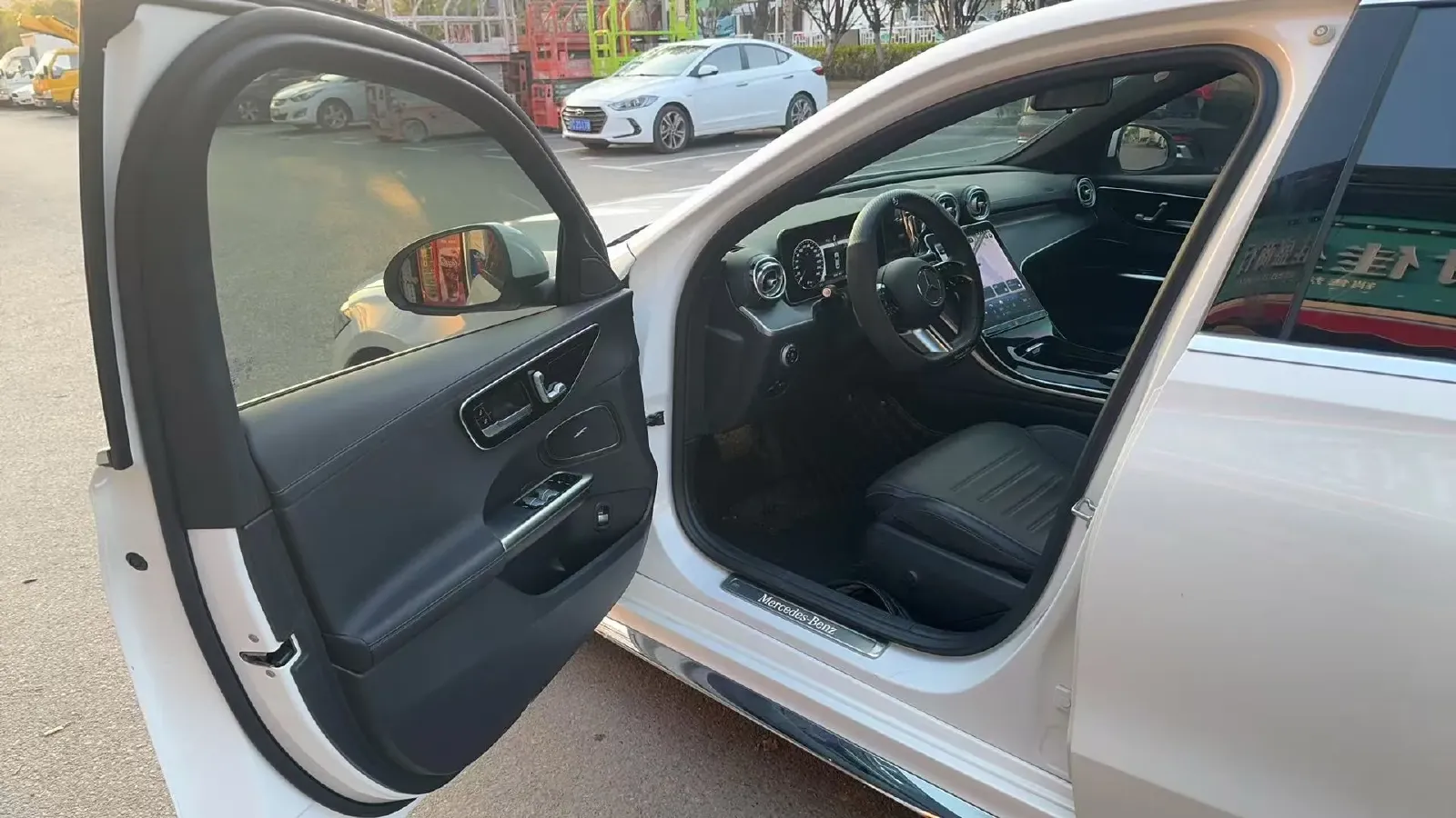 2023 Mercedes-Benz C Class 1.5T 204HP L4 9AT,autocango,china used car exporter,china ev exporter,chinese used car exporter,chinese used ev exporter