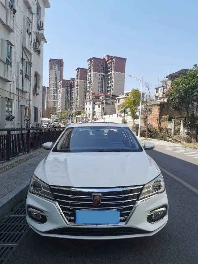 2020 Roewe i5 1.5L 120HP L4 CVT,autocango,china used car exporter,china ev exporter,chinese used car exporter,chinese used ev exporter
