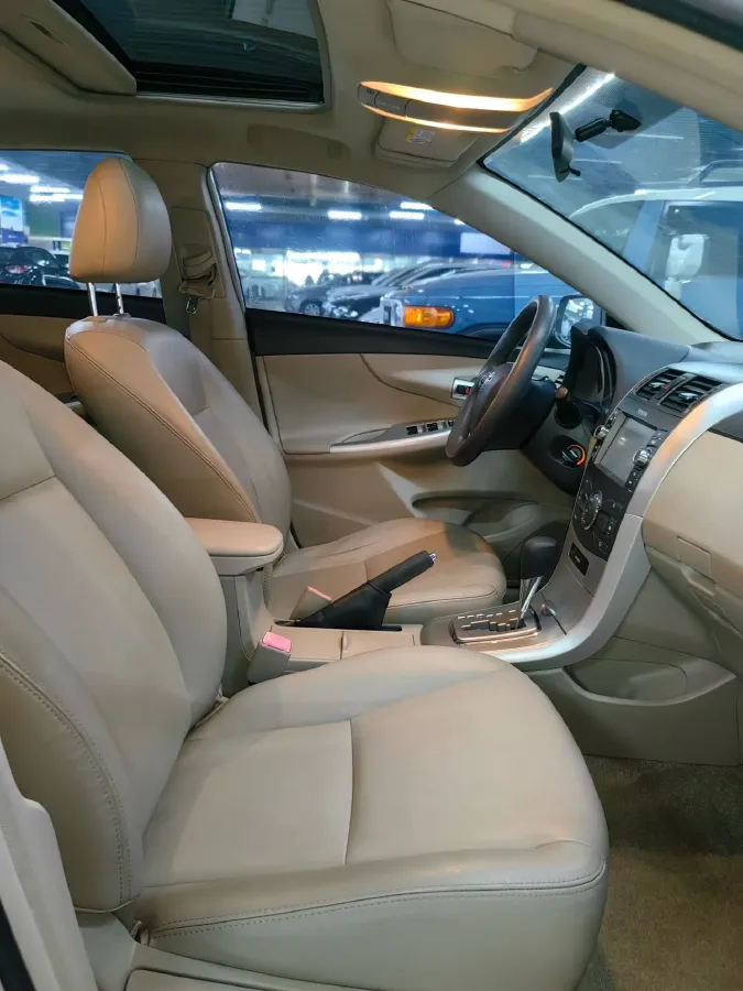 2013 Toyota Corolla 1.6L 122HP L4 4AT,autocango,china used car exporter,china ev exporter,chinese used car exporter,chinese used ev exporter