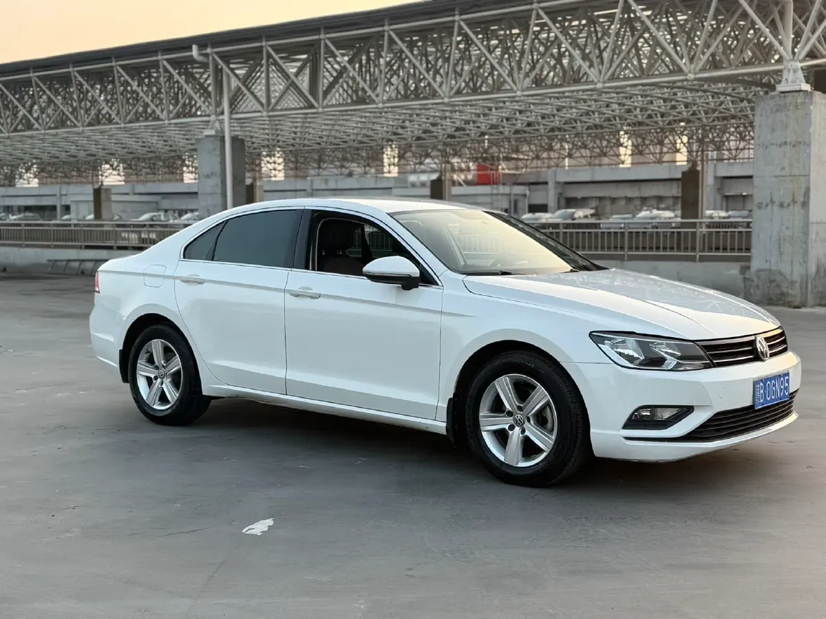 2018 Volkswagen Lamando 1.4T 131HP L4 7DCT,autocango,china used car exporter,china ev exporter,chinese used car exporter,chinese used ev exporter