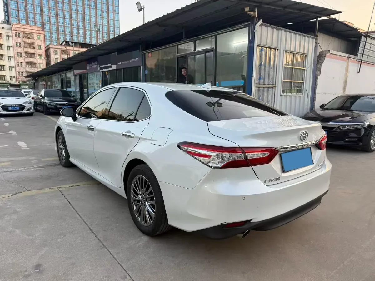 2021 Toyota Camry 2.0L 178HP L4 CVT,autocango,china used car exporter,china ev exporter,chinese used car exporter,chinese used ev exporter