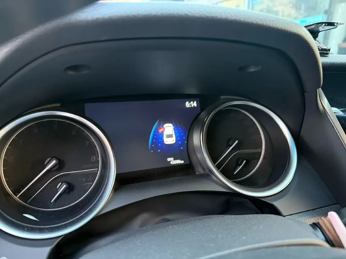 2021 Toyota Camry 2.0L 178HP L4 CVT,autocango,china used car exporter,china ev exporter,chinese used car exporter,chinese used ev exporter