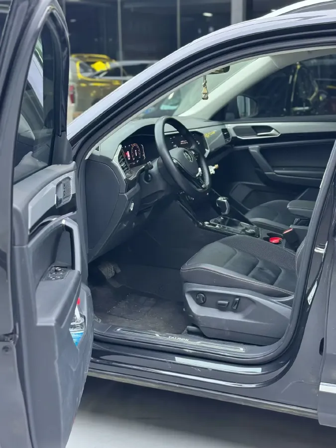 2019 Volkswagen Tayron 2.0T 186HP L4 7DCT,autocango,china used car exporter,china ev exporter,chinese used car exporter,chinese used ev exporter