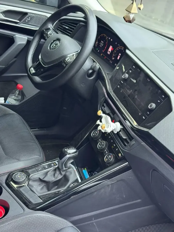 2019 Volkswagen Tayron 2.0T 186HP L4 7DCT,autocango,china used car exporter,china ev exporter,chinese used car exporter,chinese used ev exporter