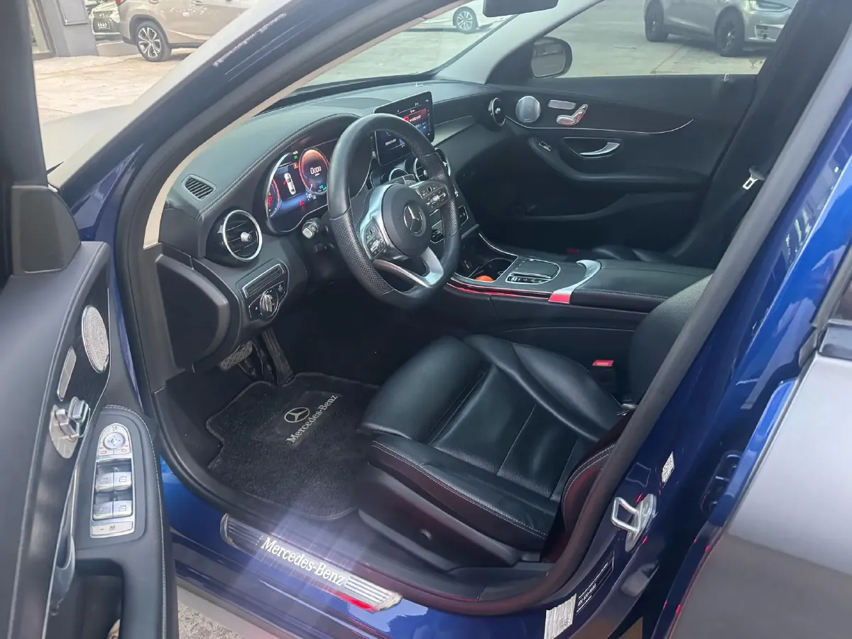 2021 Mercedes-Benz C Class 1.5T 184HP L4 9AT,autocango,china used car exporter,china ev exporter,chinese used car exporter,chinese used ev exporter