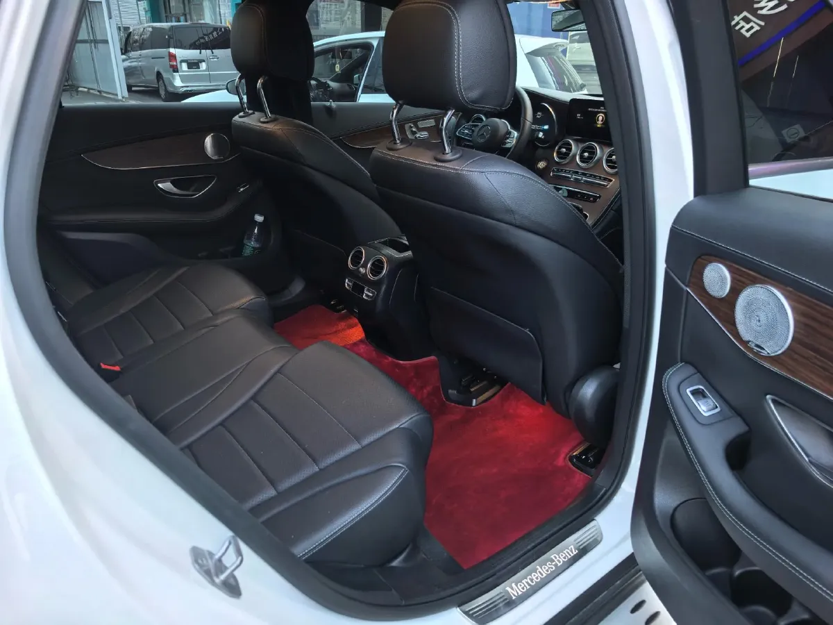 2021 Mercedes-Benz GLC Class 2.0T 258HP L4 9AT,autocango,china used car exporter,china ev exporter,chinese used car exporter,chinese used ev exporter