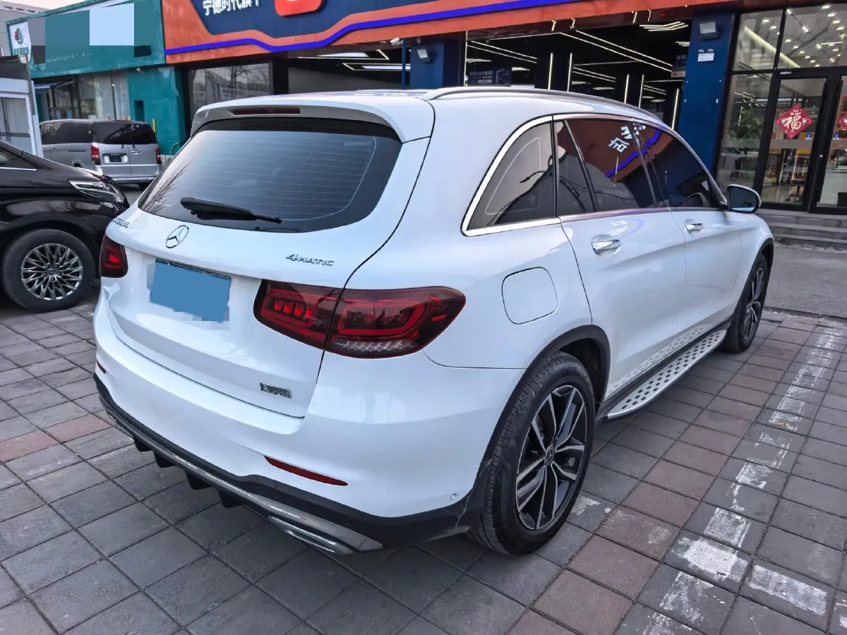 2021 Mercedes-Benz GLC Class 2.0T 258HP L4 9AT,autocango,china used car exporter,china ev exporter,chinese used car exporter,chinese used ev exporter