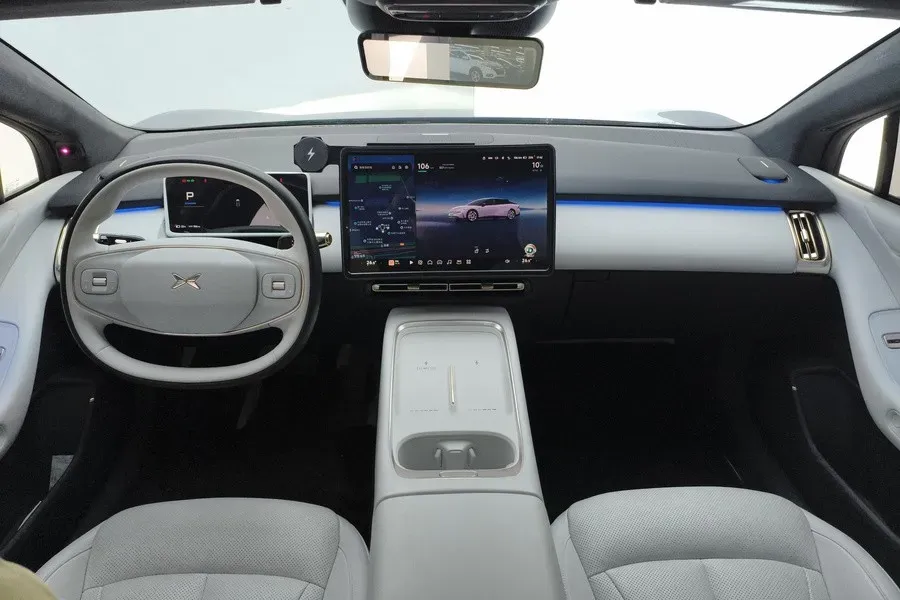 2024 Xpeng P7+ BEV 60.7KWH,autocango,china used car exporter,china ev exporter,chinese used car exporter,chinese used ev exporter