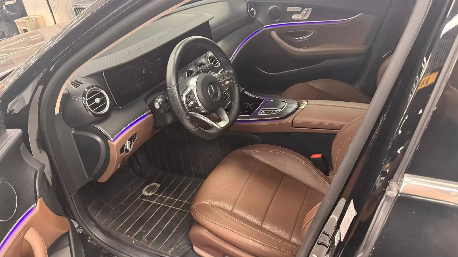 2020 Mercedes-Benz E Class 2.0T 258HP L4 9AT,autocango,china used car exporter,china ev exporter,chinese used car exporter,chinese used ev exporter