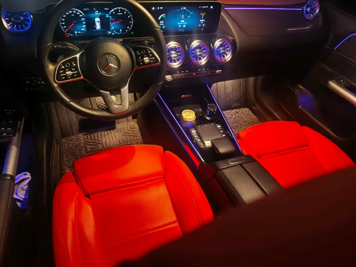 2020 Mercedes-Benz GLA Class 1.3T 163HP L4 7DCT,autocango,china used car exporter,china ev exporter,chinese used car exporter,chinese used ev exporter