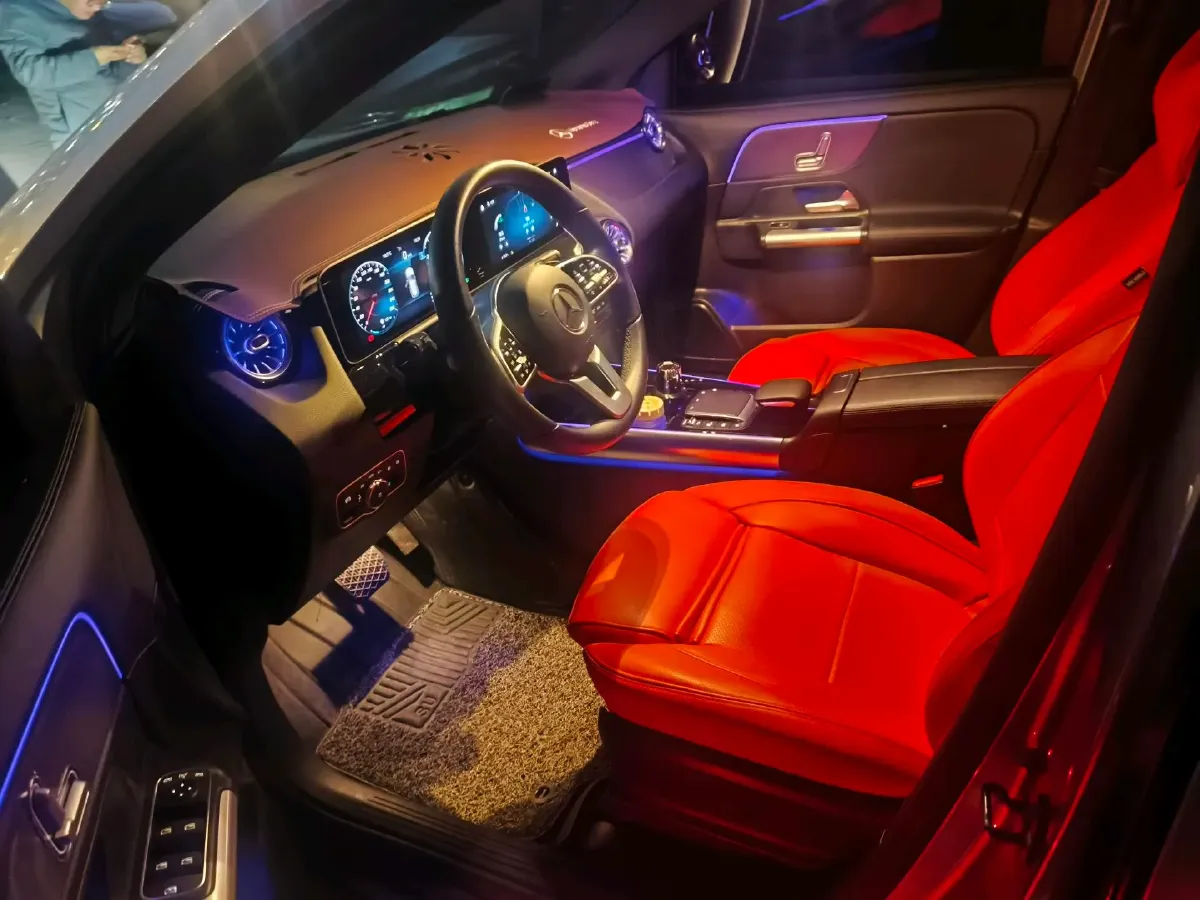 2020 Mercedes-Benz GLA Class 1.3T 163HP L4 7DCT,autocango,china used car exporter,china ev exporter,chinese used car exporter,chinese used ev exporter