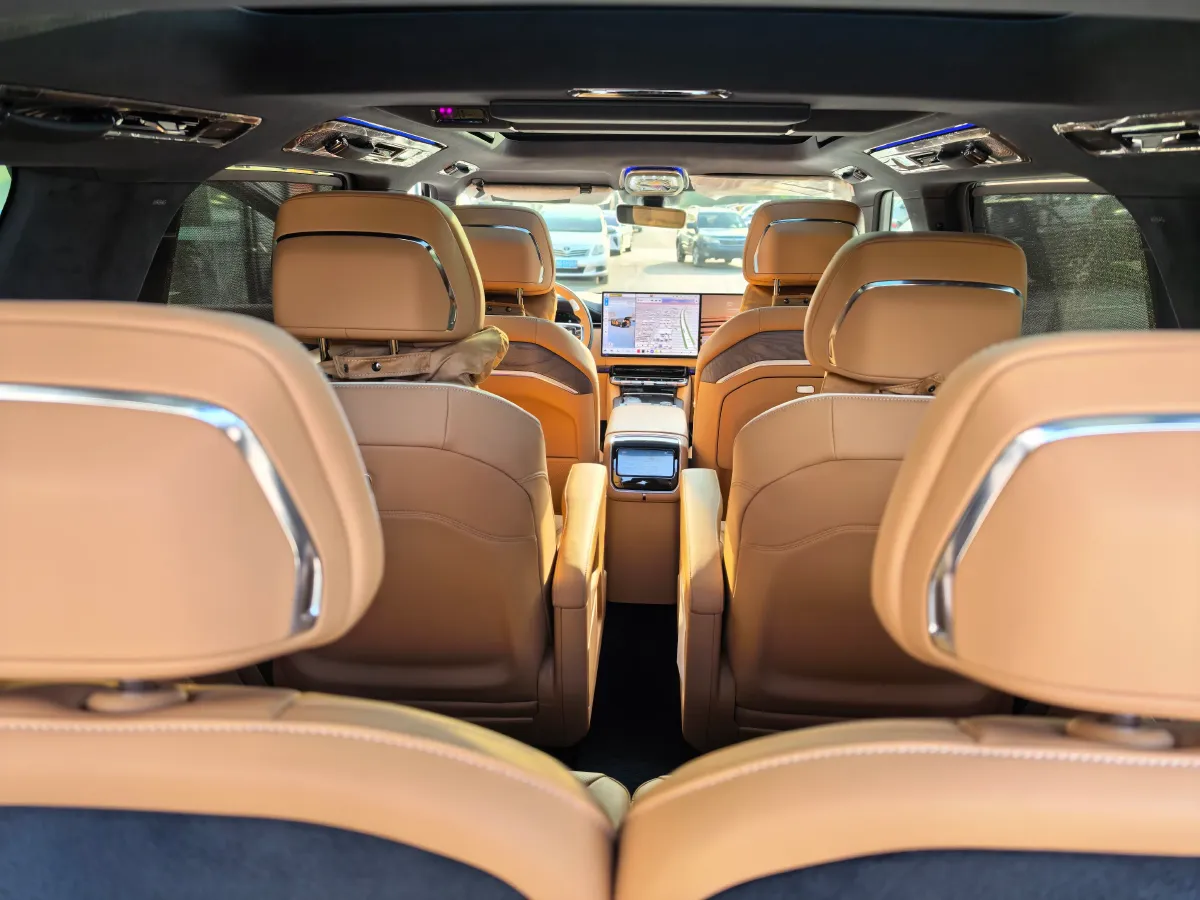 2025 Zeekr 9X 2.0T 279HP L4 1DHT PHEV,autocango,china used car exporter,china ev exporter,chinese used car exporter,chinese used ev exporter