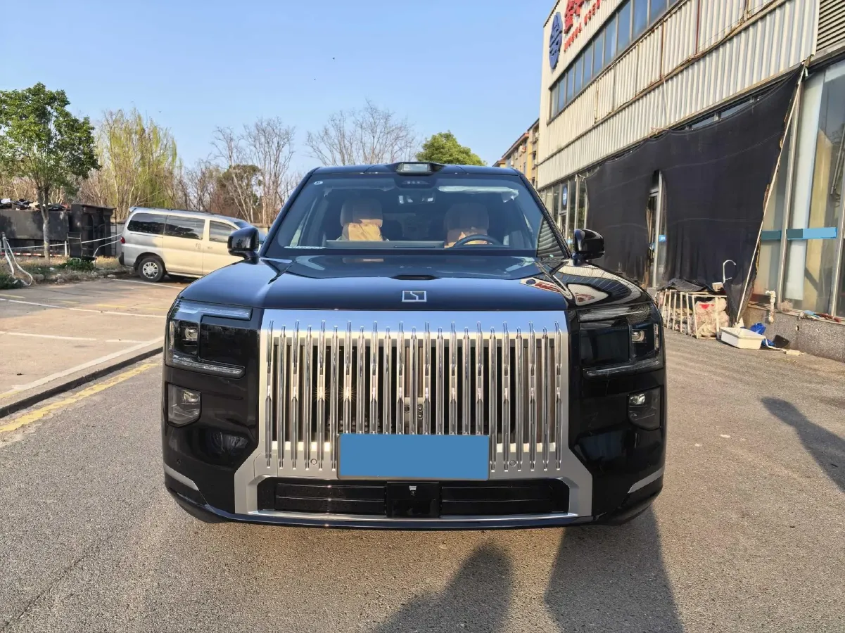 2025 Zeekr 9X 2.0T 279HP L4 1DHT PHEV,autocango,china used car exporter,china ev exporter,chinese used car exporter,chinese used ev exporter