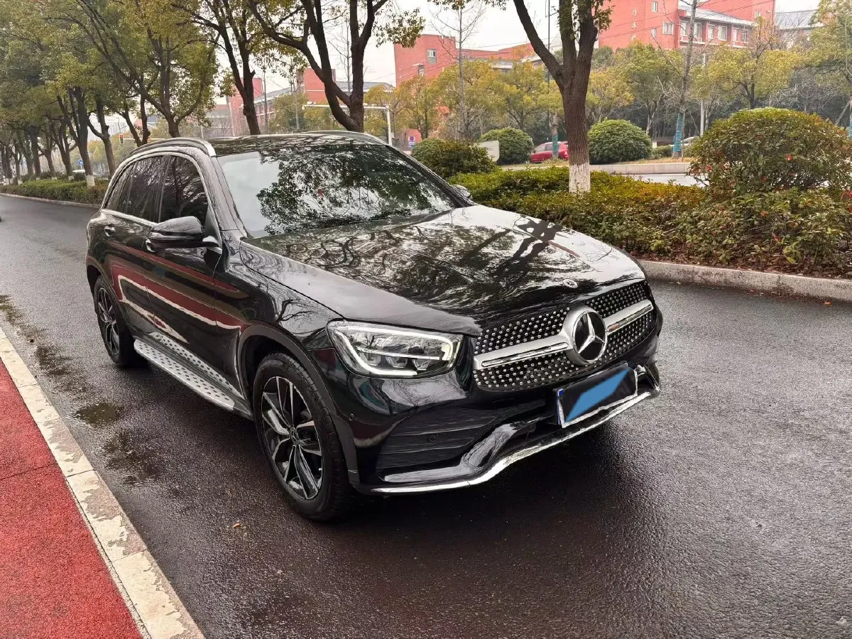 2021 Mercedes-Benz GLC Class 2.0T 197HP L4 9AT,autocango,china used car exporter,china ev exporter,chinese used car exporter,chinese used ev exporter