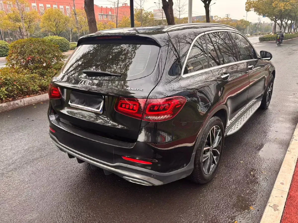 2021 Mercedes-Benz GLC Class 2.0T 197HP L4 9AT,autocango,china used car exporter,china ev exporter,chinese used car exporter,chinese used ev exporter