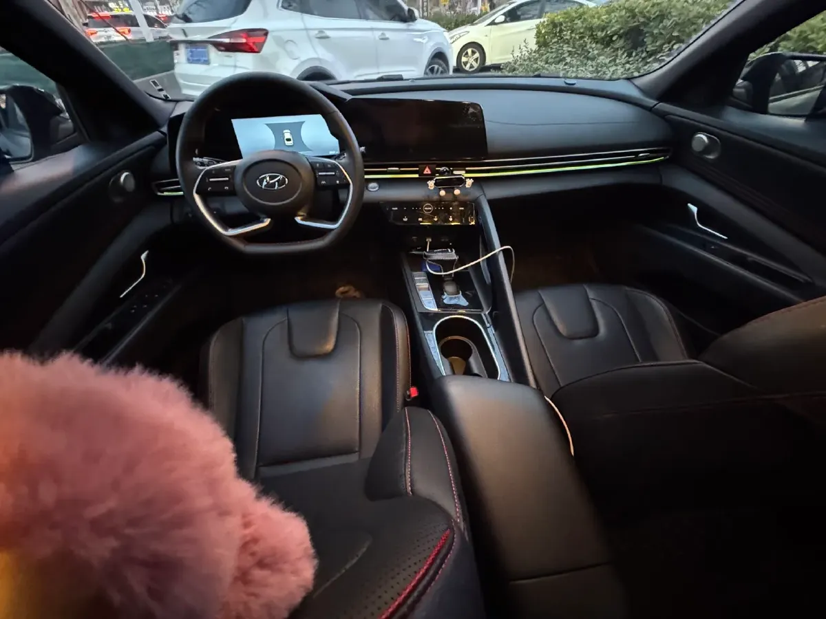 2022 Hyundai Elantra 1.5L 115HP L4 CVT,autocango,china used car exporter,china ev exporter,chinese used car exporter,chinese used ev exporter