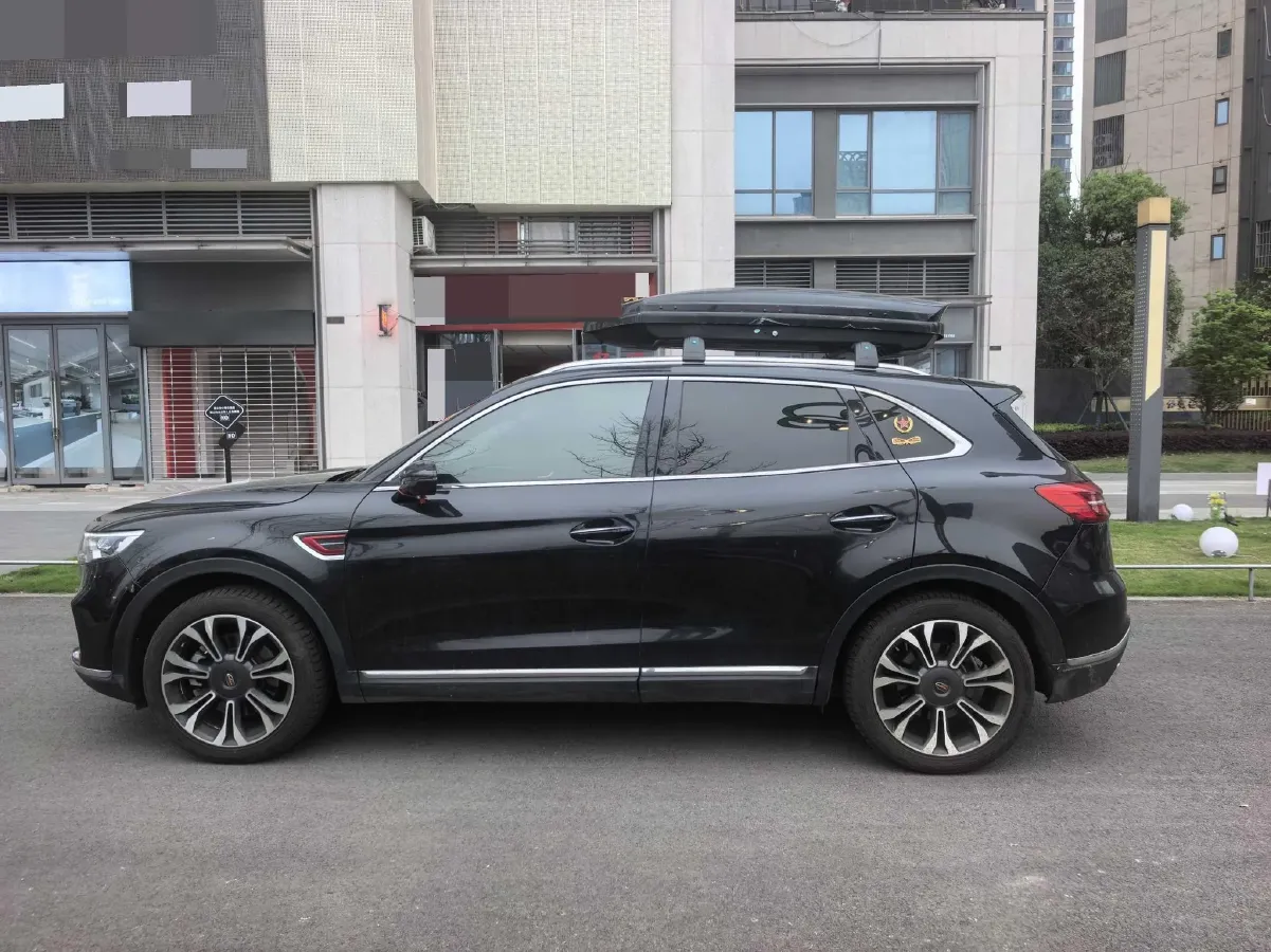 2019 HongQi HS5 2.0T 224HP L4 6AT,autocango,china used car exporter,china ev exporter,chinese used car exporter,chinese used ev exporter
