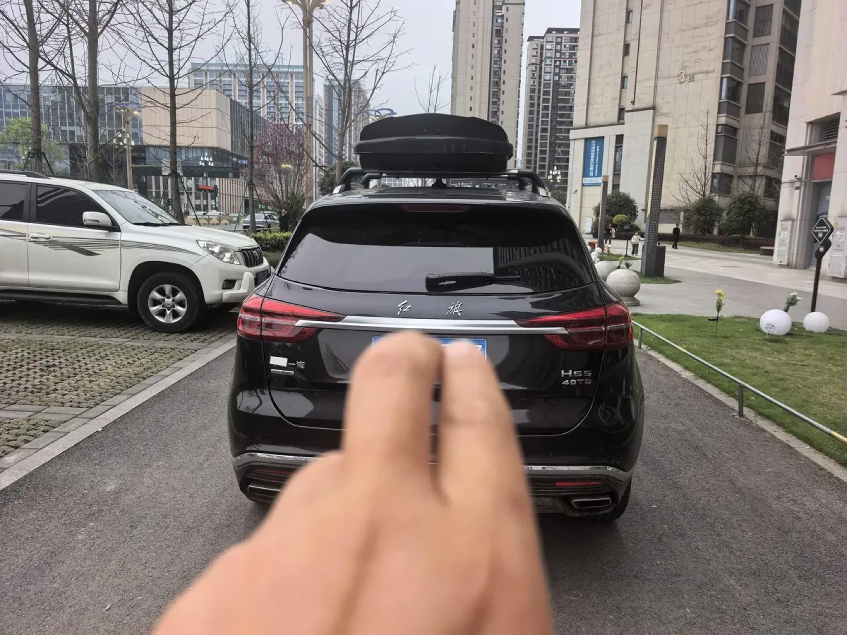 2019 HongQi HS5 2.0T 224HP L4 6AT,autocango,china used car exporter,china ev exporter,chinese used car exporter,chinese used ev exporter