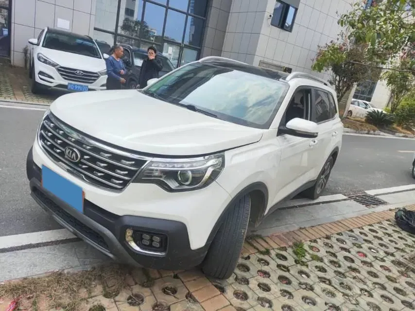 2019 Kia Sportage R 2.0L 160HP L4 6AT,autocango,china used car exporter,china ev exporter,chinese used car exporter,chinese used ev exporter