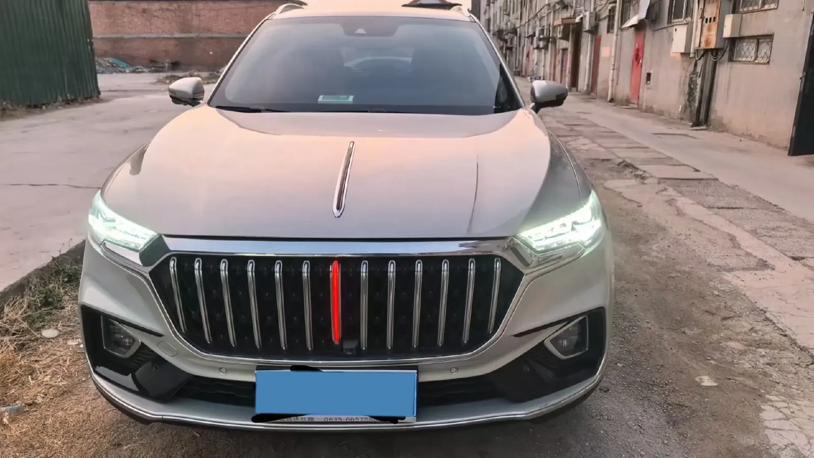 2022 HongQi HS5 2.0T 224HP L4 6AT,autocango,china used car exporter,china ev exporter,chinese used car exporter,chinese used ev exporter