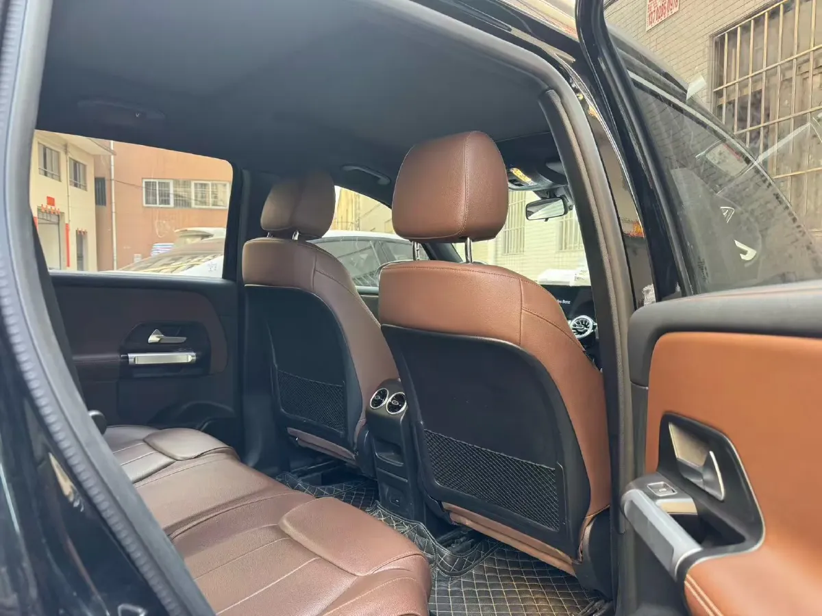 2023 Mercedes-Benz GLB Class 2.0T 190HP L4 8DCT,autocango,china used car exporter,china ev exporter,chinese used car exporter,chinese used ev exporter