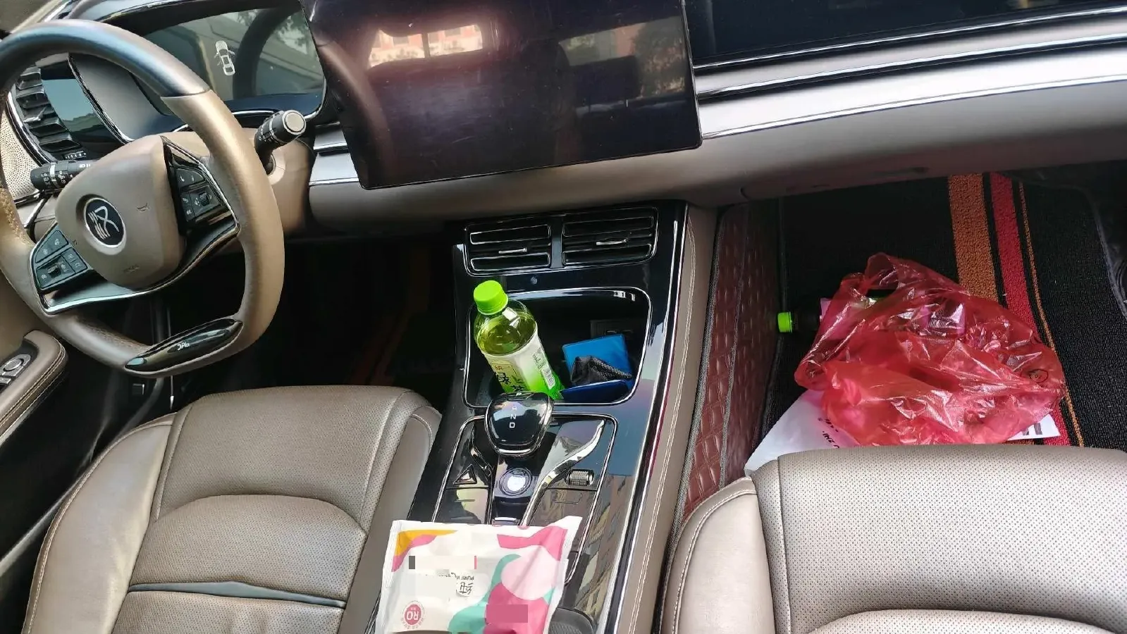 2020 WEY VV7 2.0T 227HP L4 7DCT PHEV,autocango,china used car exporter,china ev exporter,chinese used car exporter,chinese used ev exporter