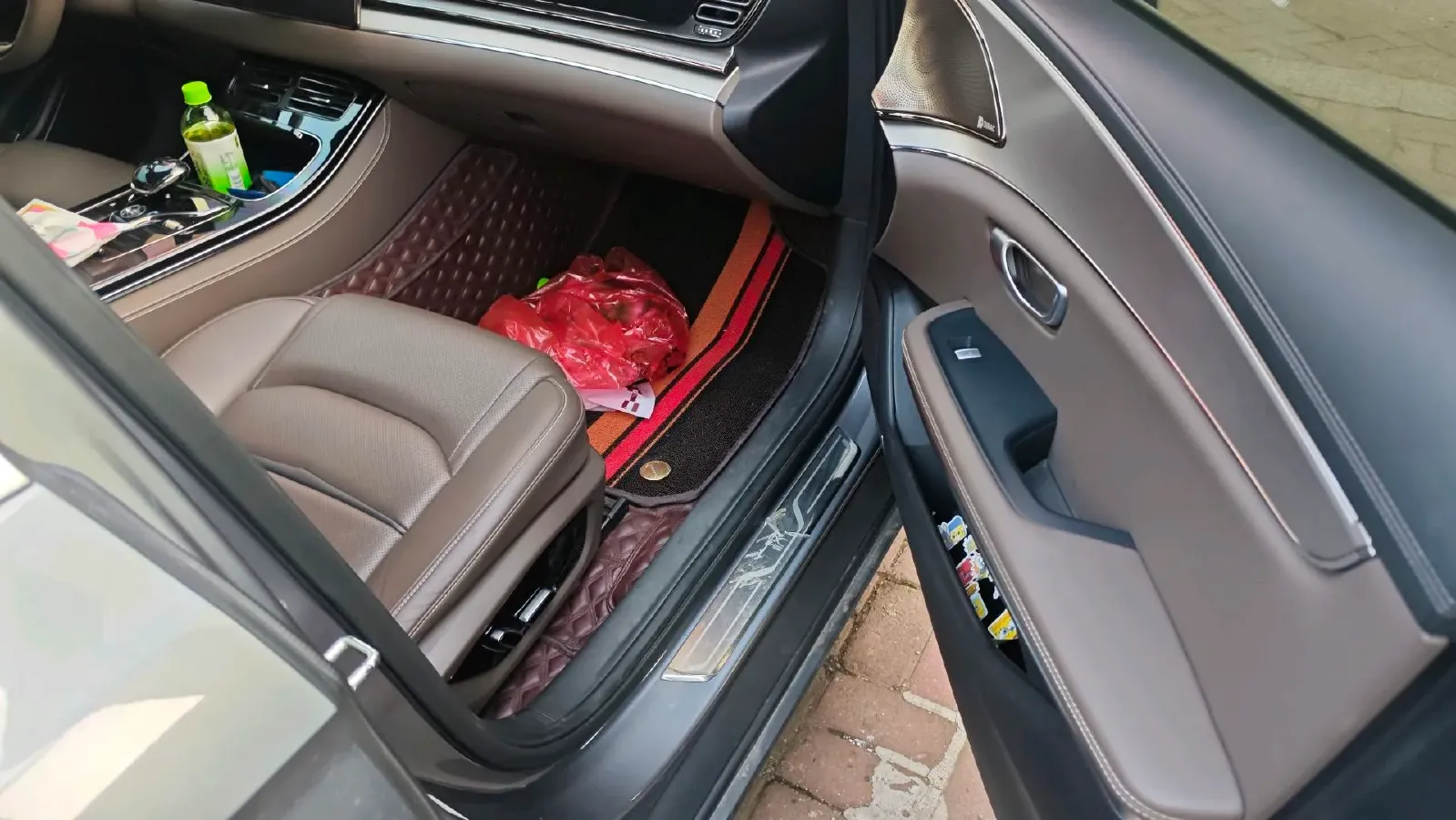 2020 WEY VV7 2.0T 227HP L4 7DCT PHEV,autocango,china used car exporter,china ev exporter,chinese used car exporter,chinese used ev exporter