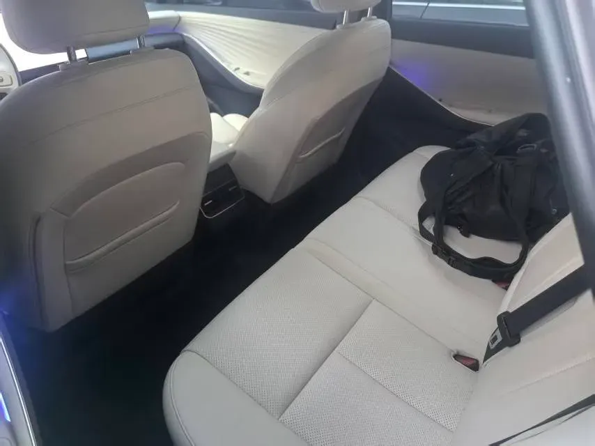 2026 Nissan N7 1.5L 102HP L4 1DHT PHEV,autocango,china used car exporter,china ev exporter,chinese used car exporter,chinese used ev exporter