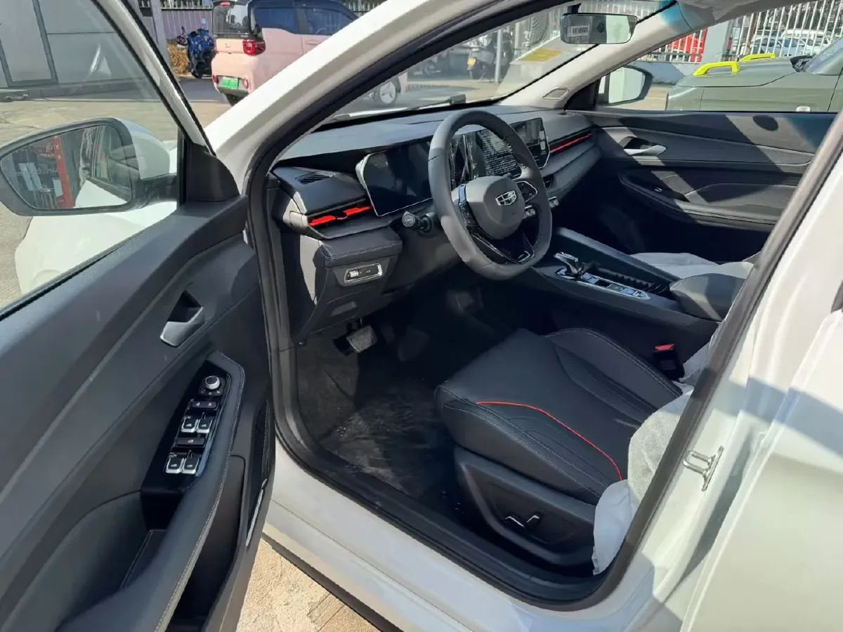 2024 Geely Binray 1.5T 181HP L4 7DCT,autocango,china used car exporter,china ev exporter,chinese used car exporter,chinese used ev exporter