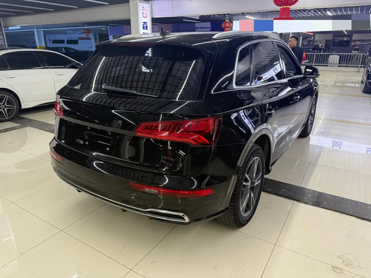 2018 Audi Q5L 2.0T 190HP L4 7DCT,autocango,china used car exporter,china ev exporter,chinese used car exporter,chinese used ev exporter
