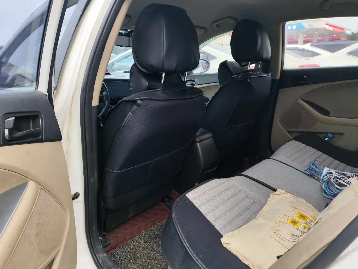 2016 Kia K5 2.0L 161HP L4 6AT,autocango,china used car exporter,china ev exporter,chinese used car exporter,chinese used ev exporter