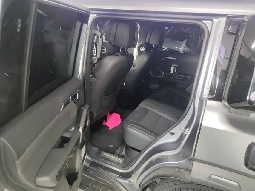 2023 Jetour Traveller 2.0T 254HP L4 7DCT,autocango,china used car exporter,china ev exporter,chinese used car exporter,chinese used ev exporter