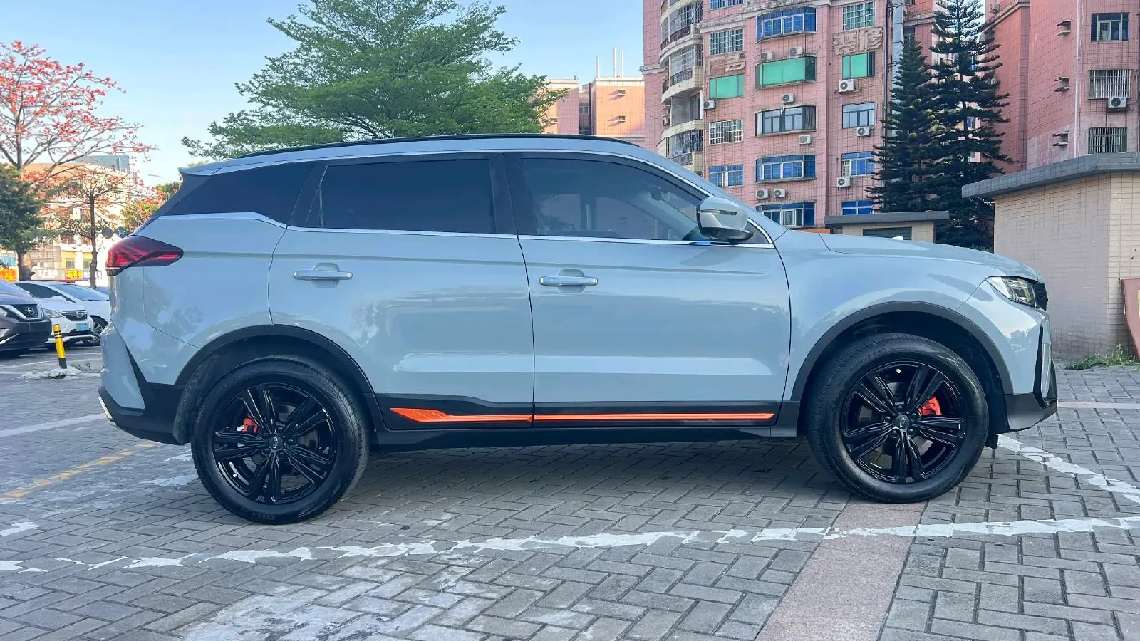 2022 Geely Azkarra 1.8T 184HP L4 7DCT,autocango,china used car exporter,china ev exporter,chinese used car exporter,chinese used ev exporter