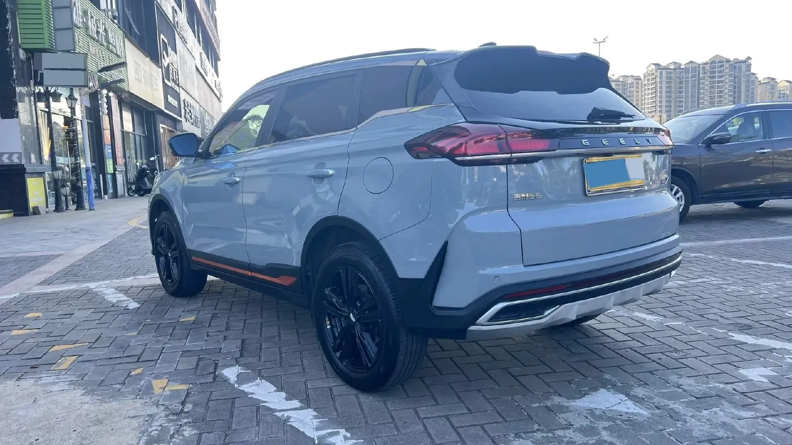 2022 Geely Azkarra 1.8T 184HP L4 7DCT,autocango,china used car exporter,china ev exporter,chinese used car exporter,chinese used ev exporter