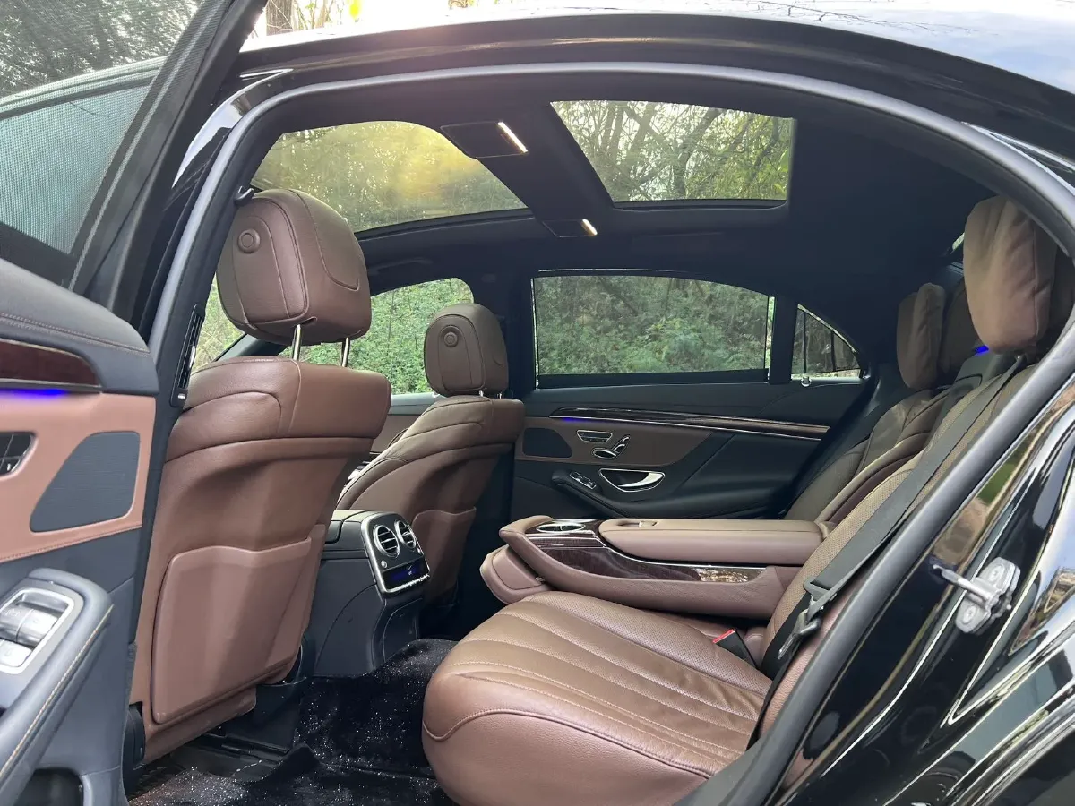 2020 Mercedes-Benz S Class 3.0T 299HP L6 9AT,autocango,china used car exporter,china ev exporter,chinese used car exporter,chinese used ev exporter