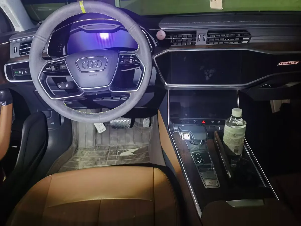 2020 Audi A6 3.0T 340HP V6 7DCT,autocango,china used car exporter,china ev exporter,chinese used car exporter,chinese used ev exporter