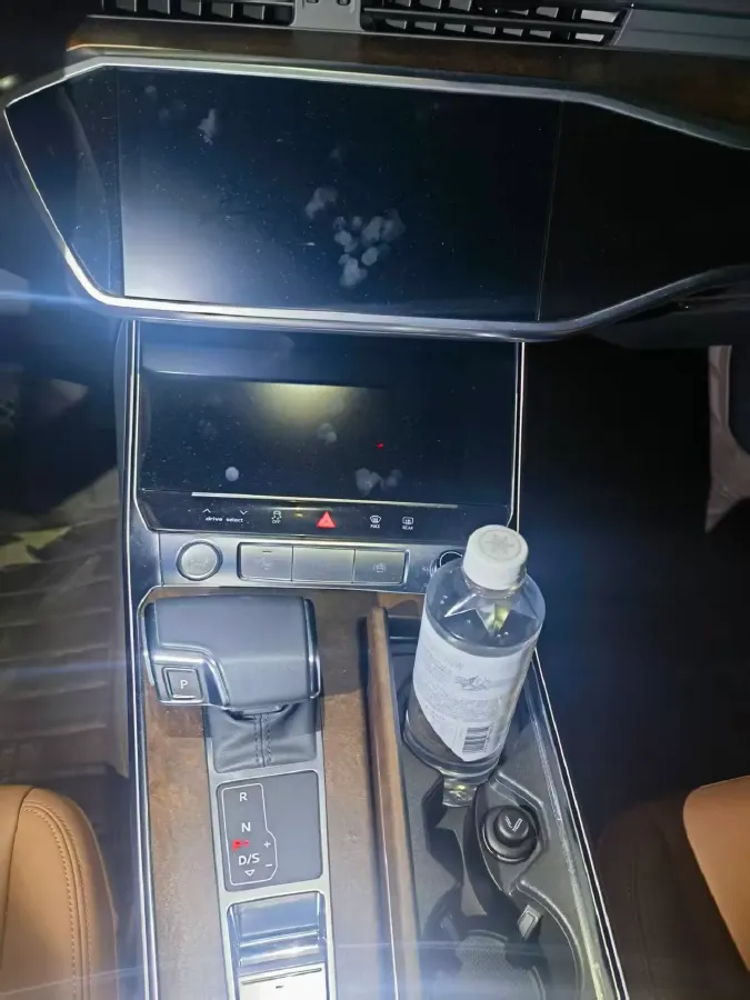 2020 Audi A6 3.0T 340HP V6 7DCT,autocango,china used car exporter,china ev exporter,chinese used car exporter,chinese used ev exporter