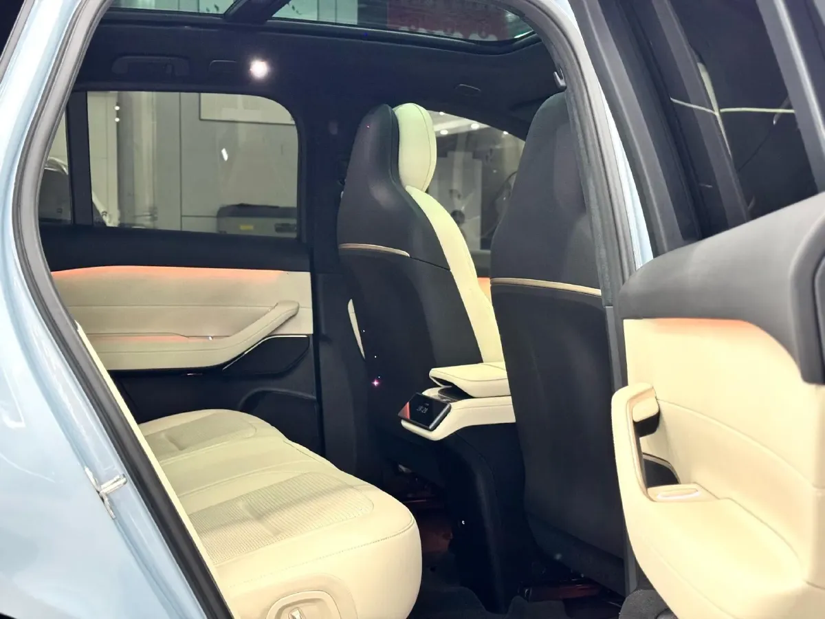 2024 NIO ES6 BEV 75KWH,autocango,china used car exporter,china ev exporter,chinese used car exporter,chinese used ev exporter