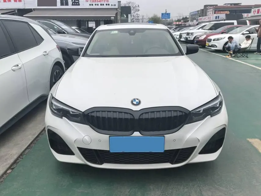 2022 BMW 3 Series 2.0T 184HP L4 8AT,autocango,china used car exporter,china ev exporter,chinese used car exporter,chinese used ev exporter
