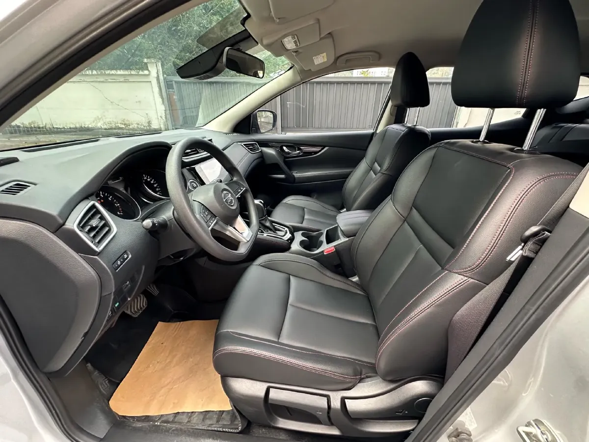 2021 Nissan Qashqai 2.0L 151HP L4 CVT,autocango,china used car exporter,china ev exporter,chinese used car exporter,chinese used ev exporter