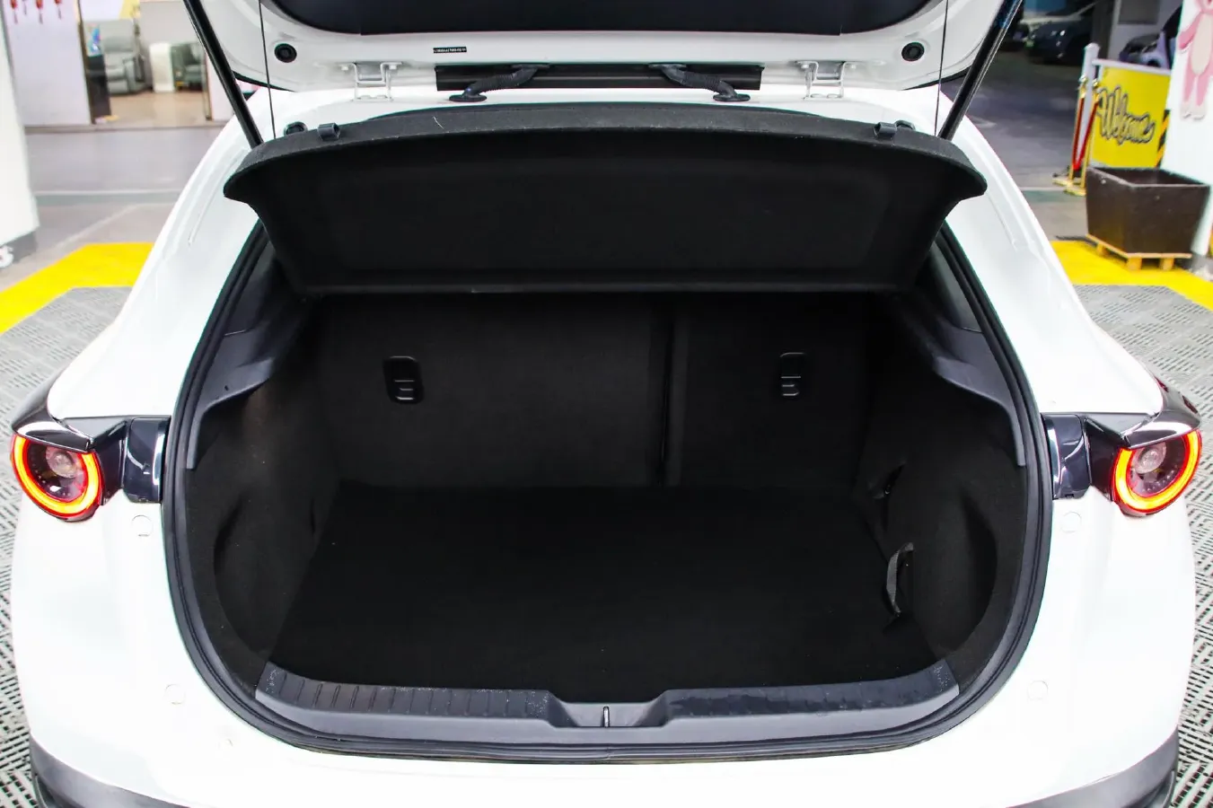 2022 Mazda CX-30 2.0L 158HP L4 6AT,autocango,china used car exporter,china ev exporter,chinese used car exporter,chinese used ev exporter